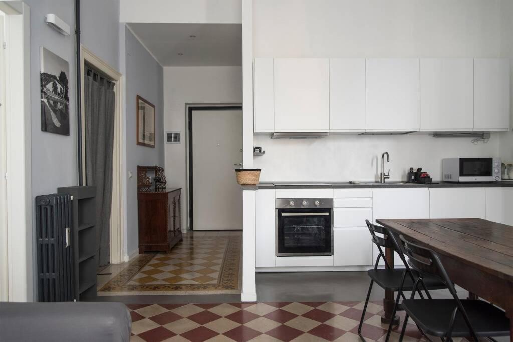 Mico 1 Bedroom Apartment - Youhosty Милан Экстерьер фото